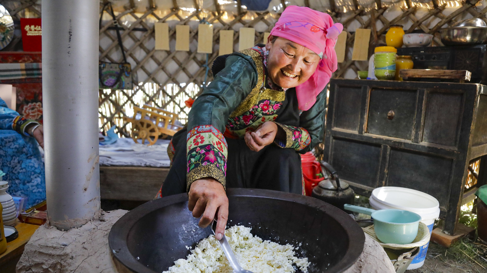 Chinese woman cooking