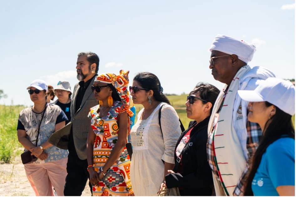 Caravan participants in the field